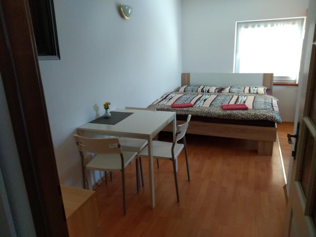 Apartments U Cara Ceske Budejovice Exterior photo
